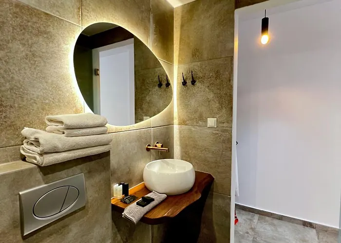 Ageri شقة بوتوس